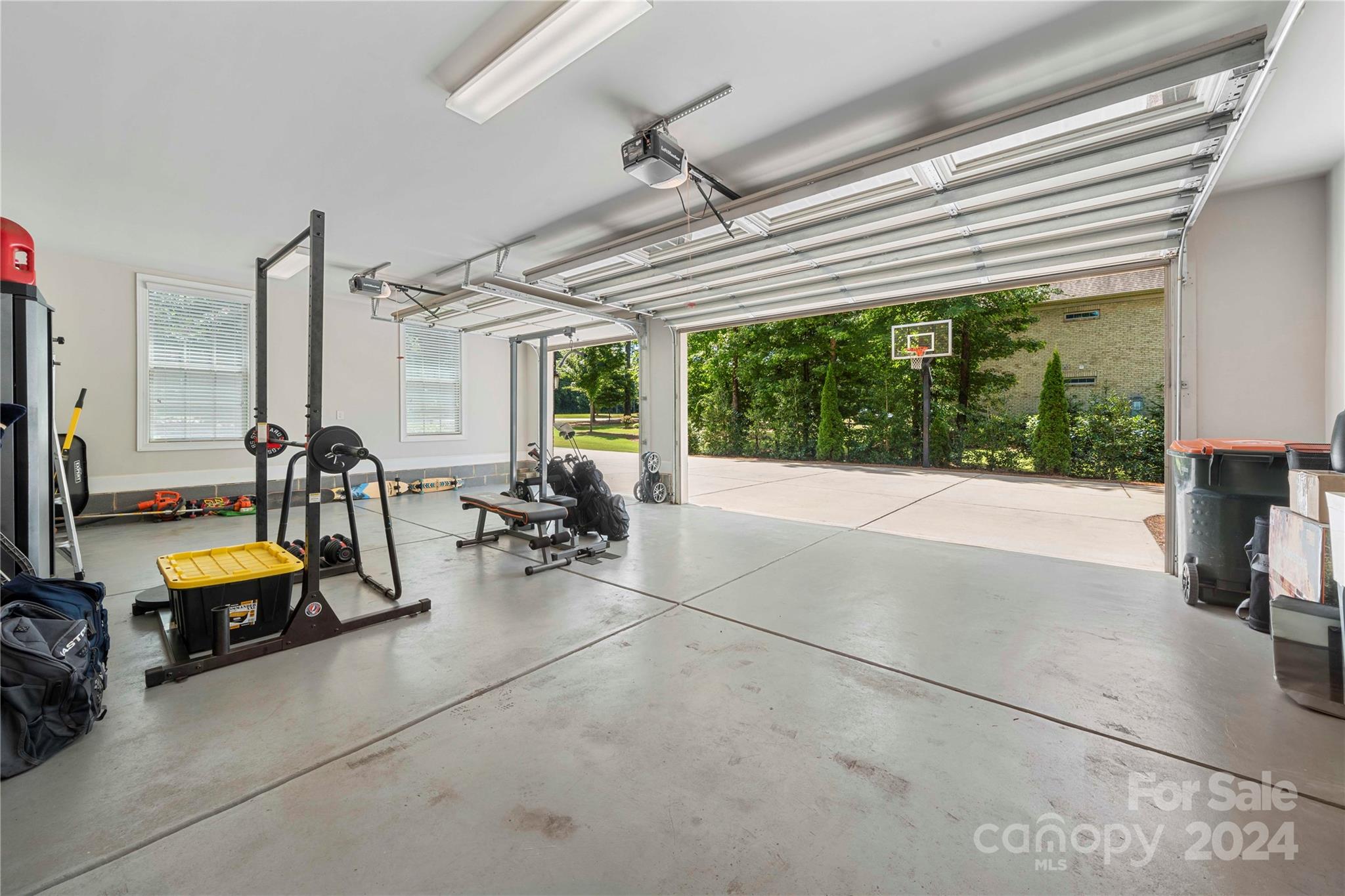 The Coves On River Oaks - Residential