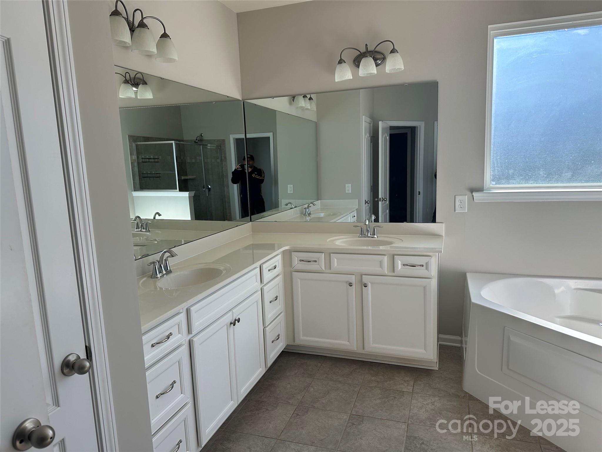 The Retreat at Rayfield - Residential Lease