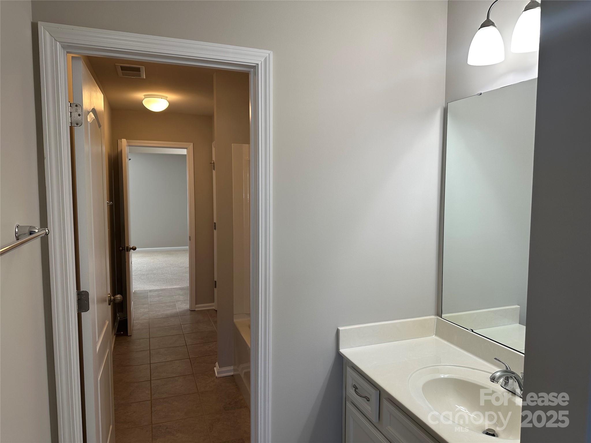 The Retreat at Rayfield - Residential Lease