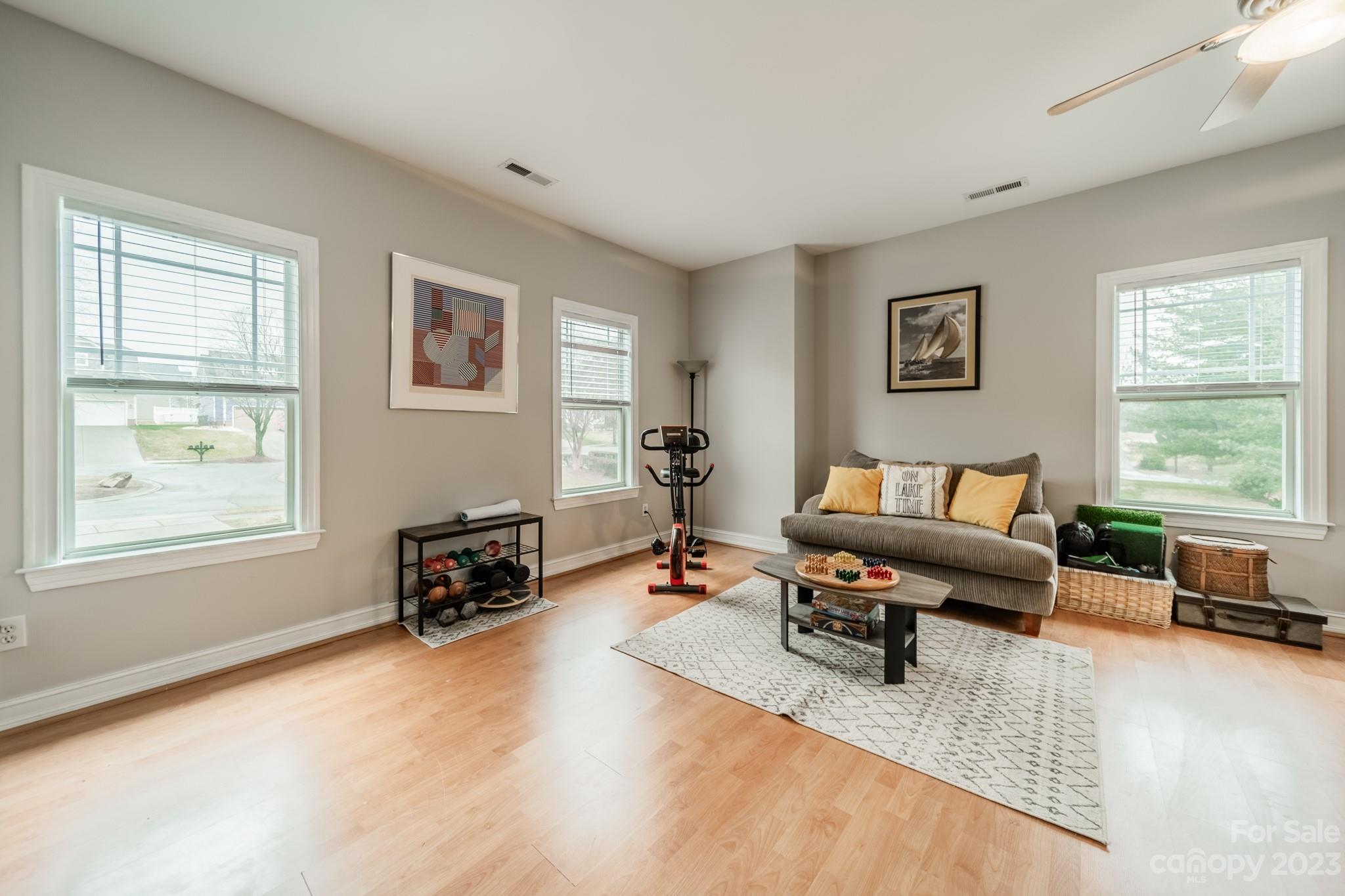 Mckenzie Place - Residential