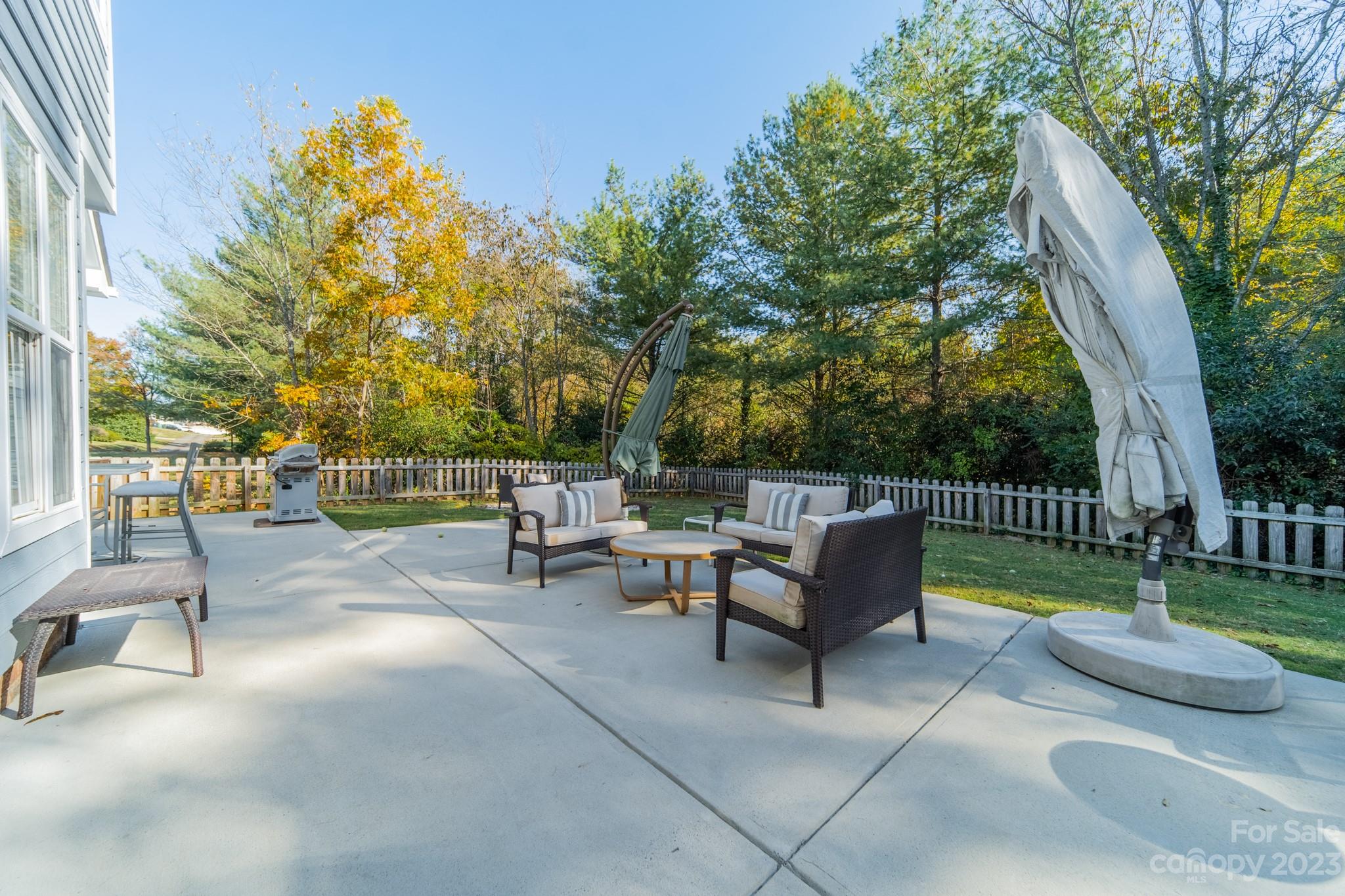 Mckenzie Place - Residential