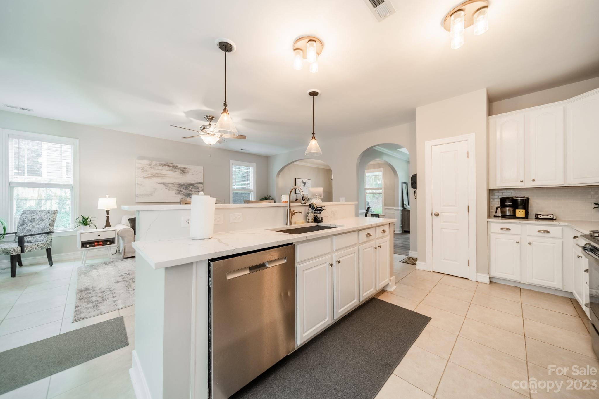 Mckenzie Place - Residential