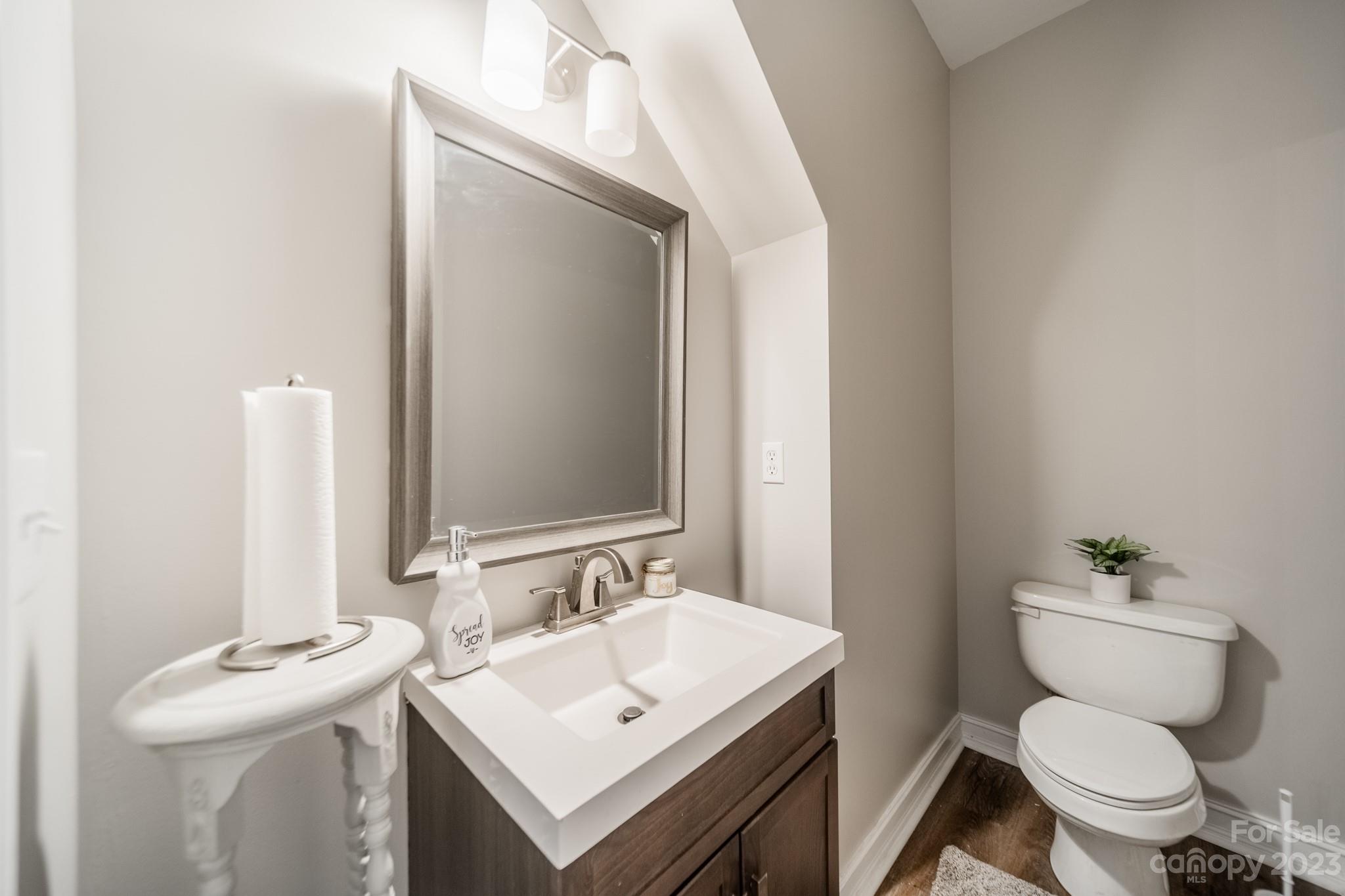 Mckenzie Place - Residential