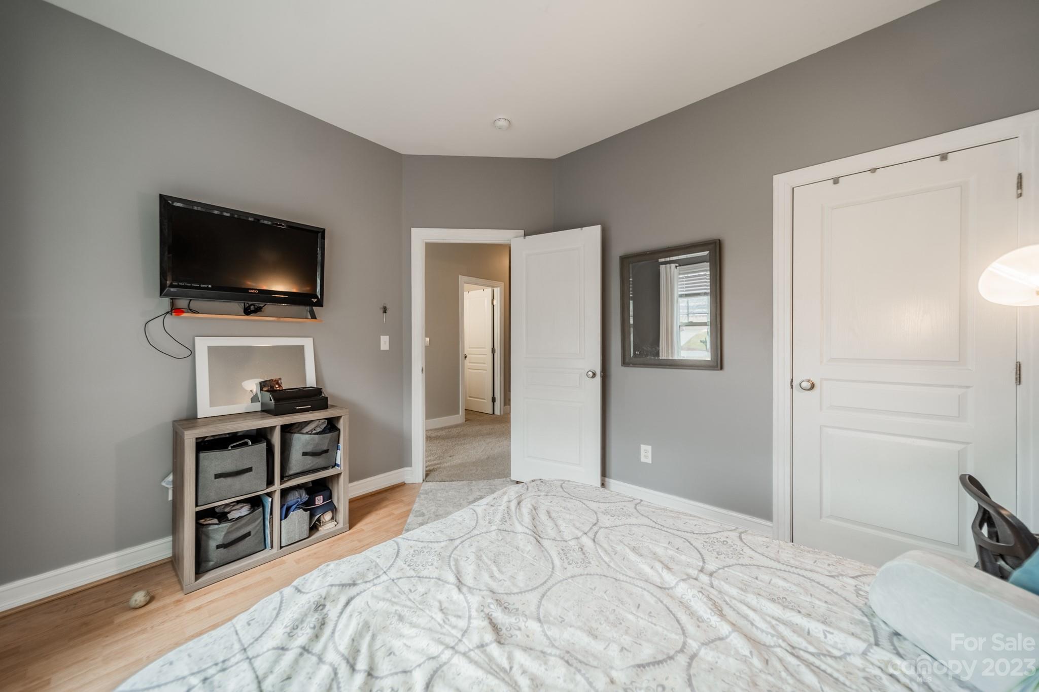 Mckenzie Place - Residential