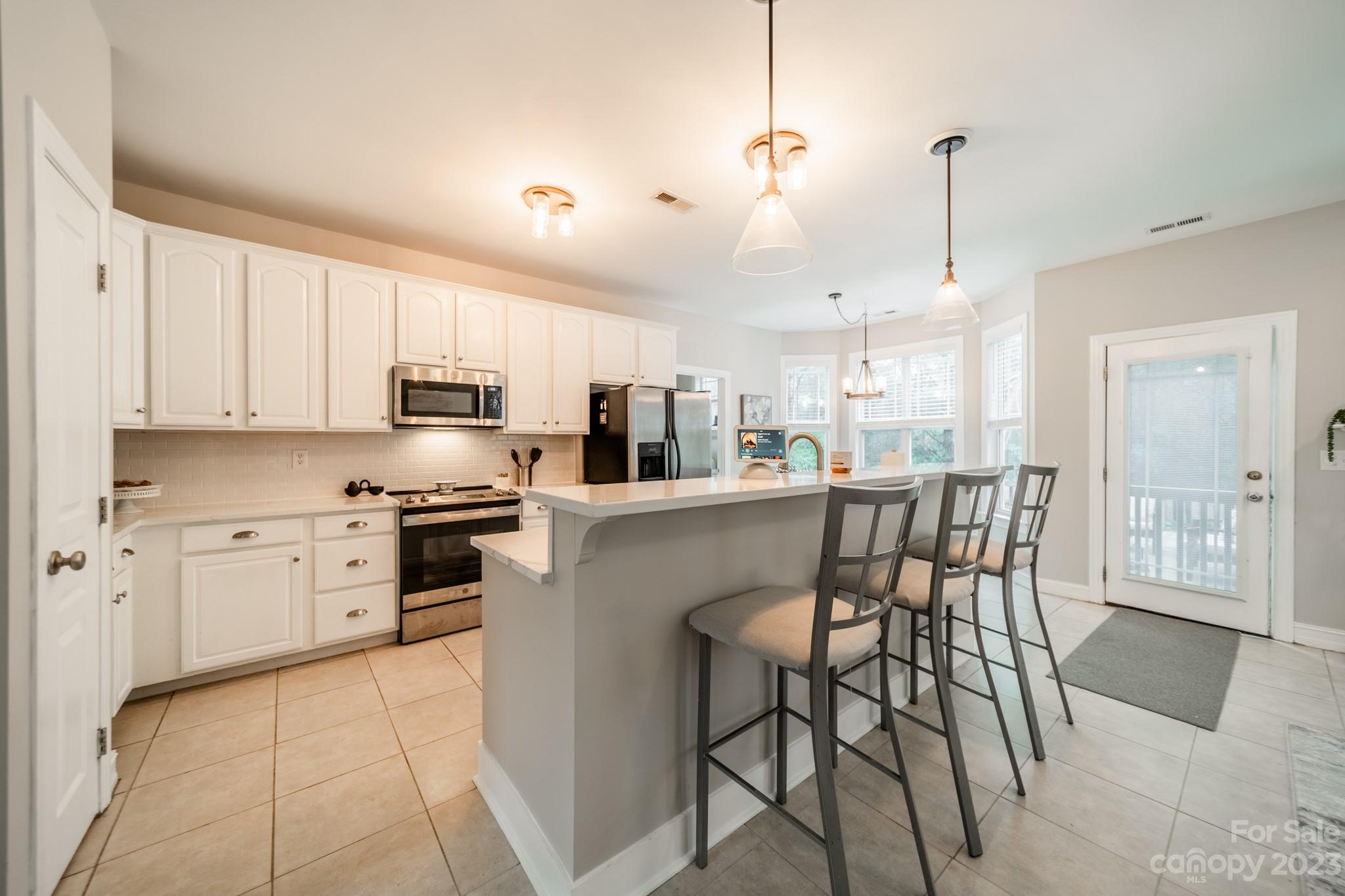 Mckenzie Place - Residential