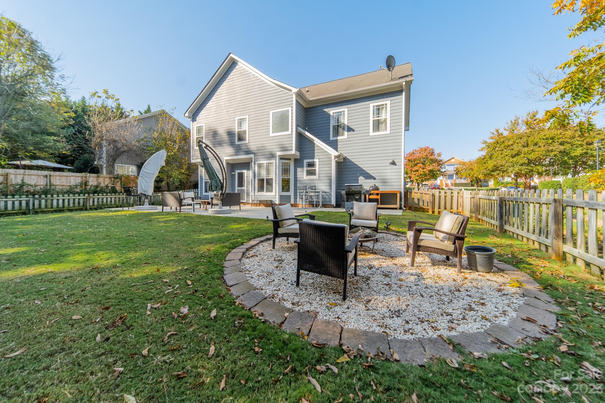 Mckenzie Place - Residential