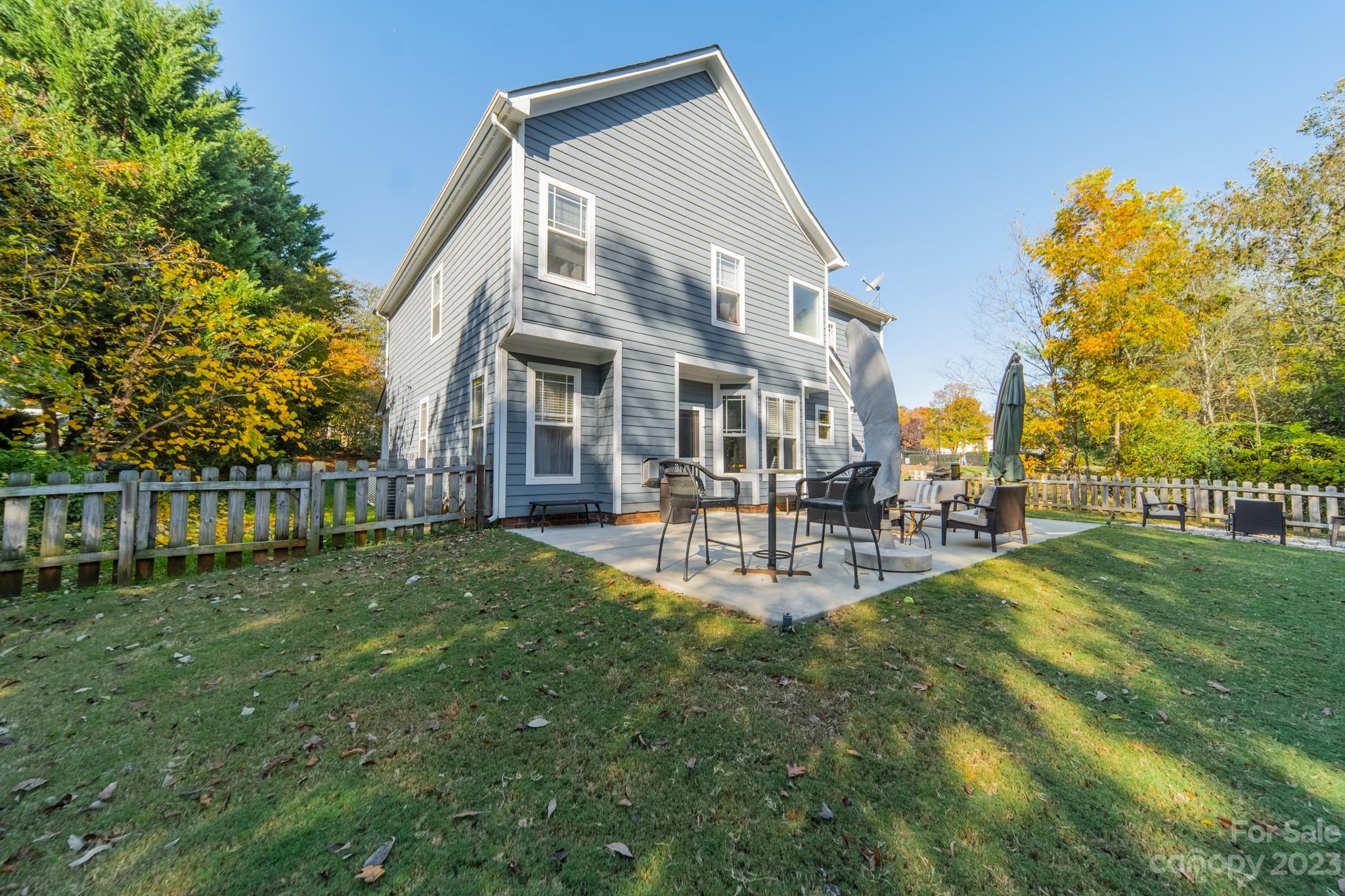 Mckenzie Place - Residential