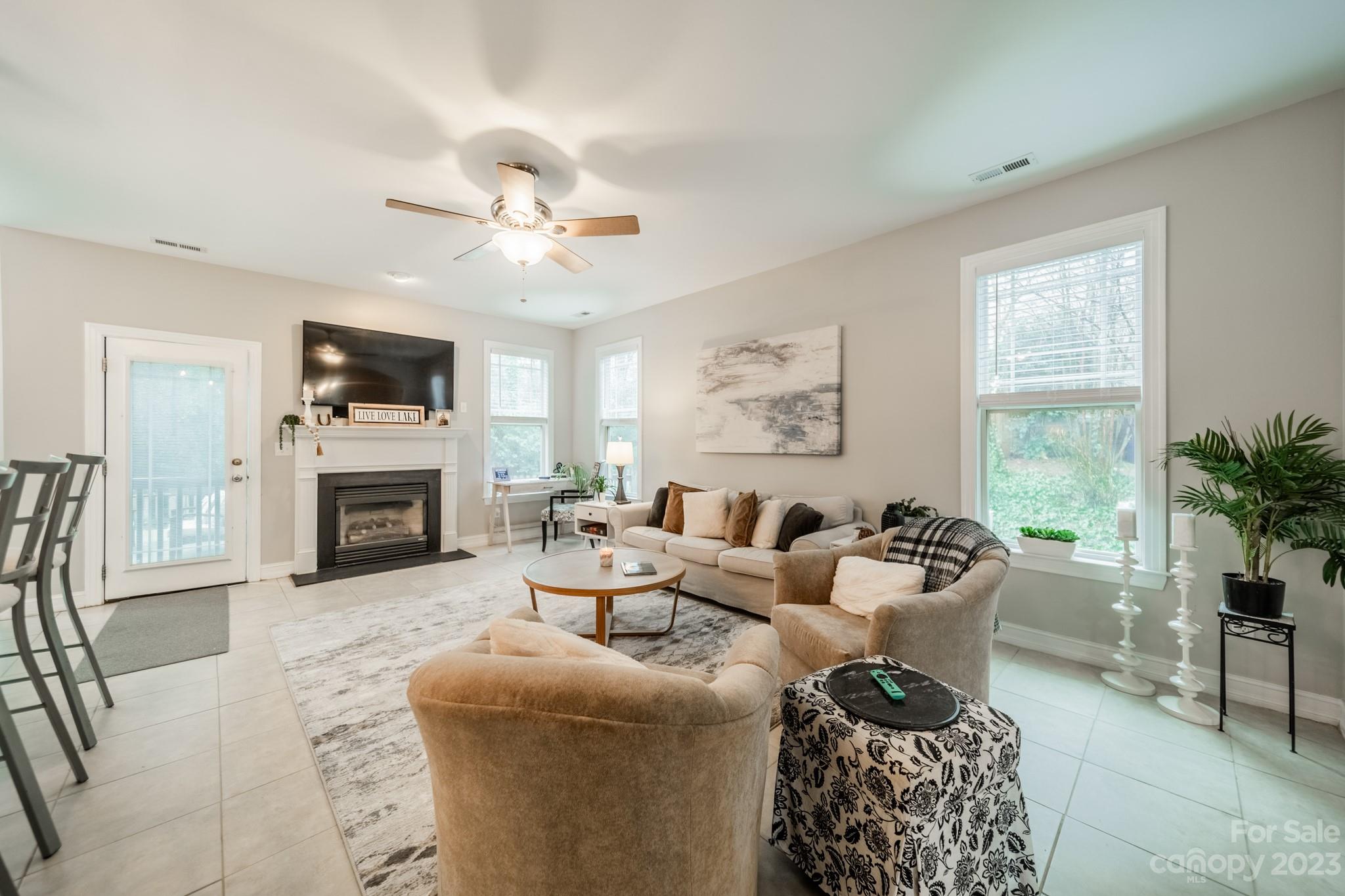 Mckenzie Place - Residential