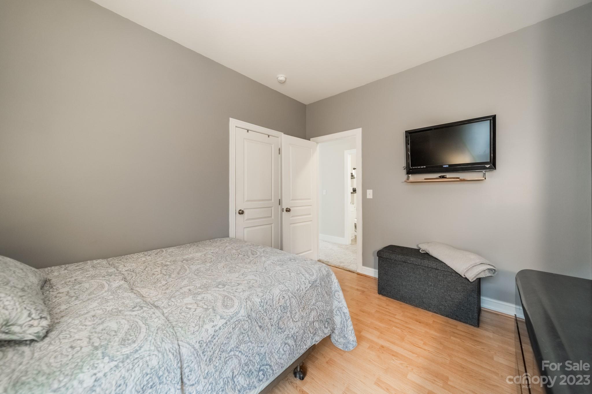 Mckenzie Place - Residential