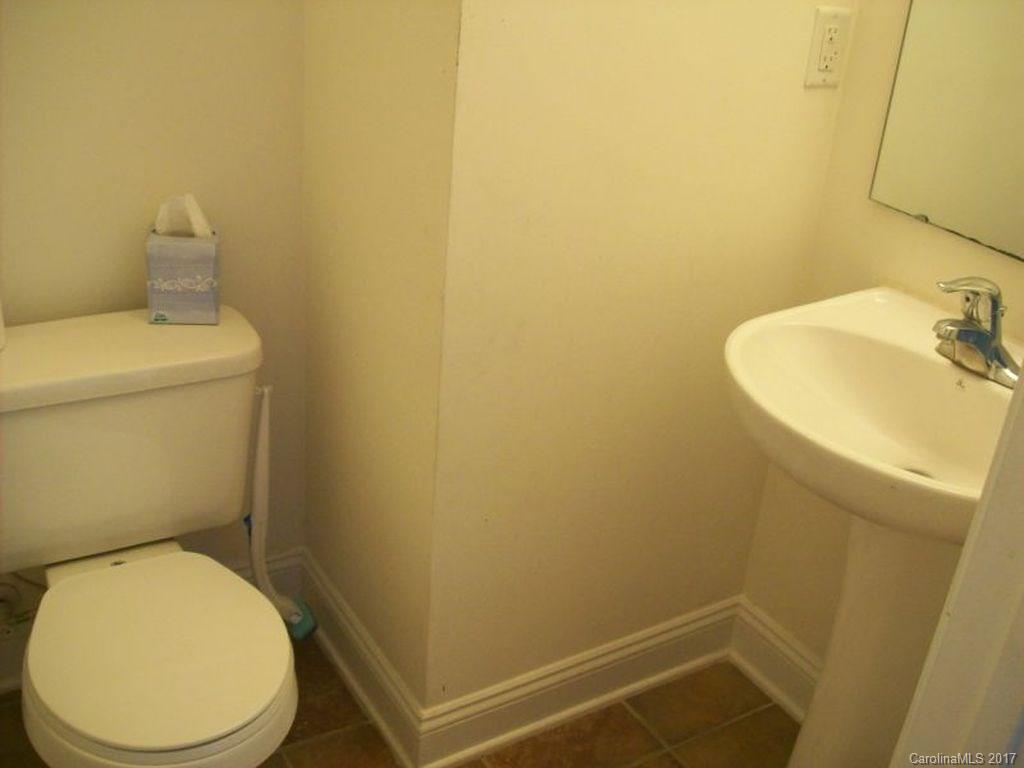 Wesley Heights - Residential Lease