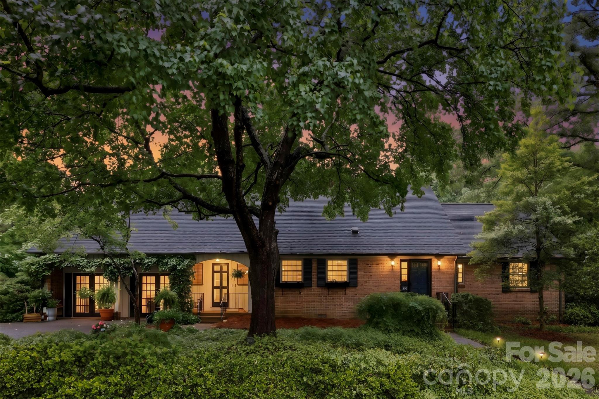 3110 Robinwood Road