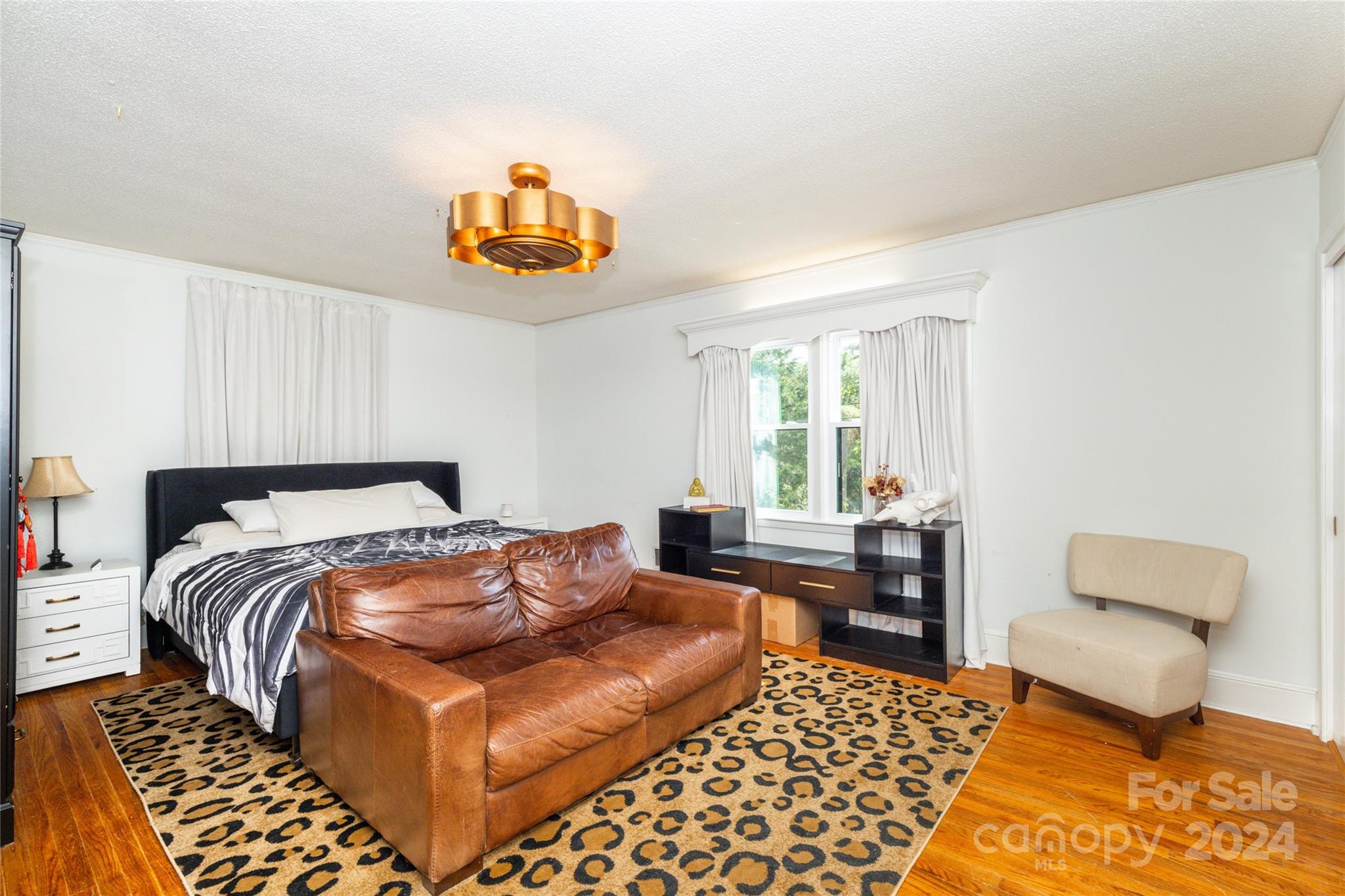 Country Club Estates - Residential