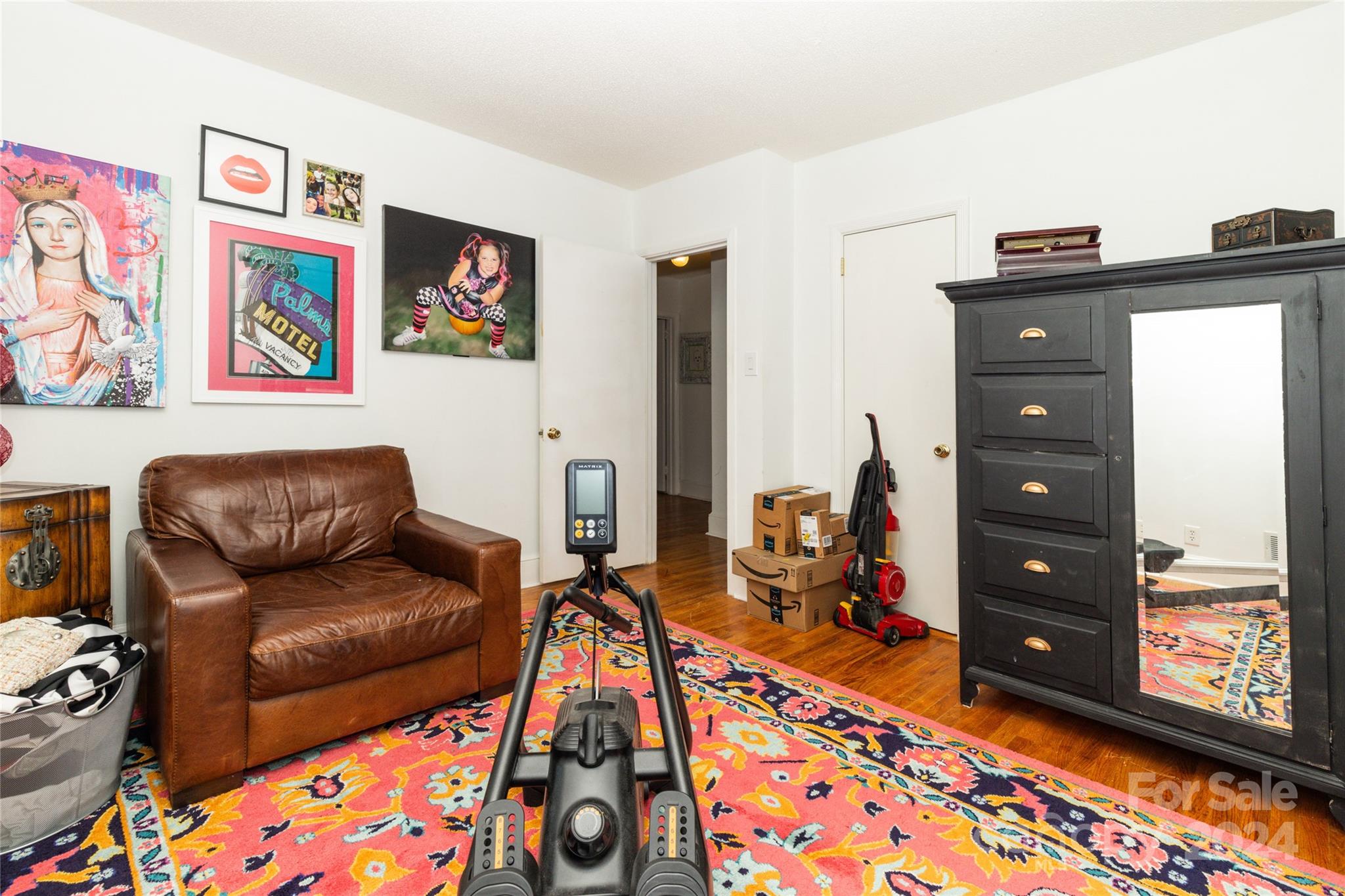 Country Club Estates - Residential