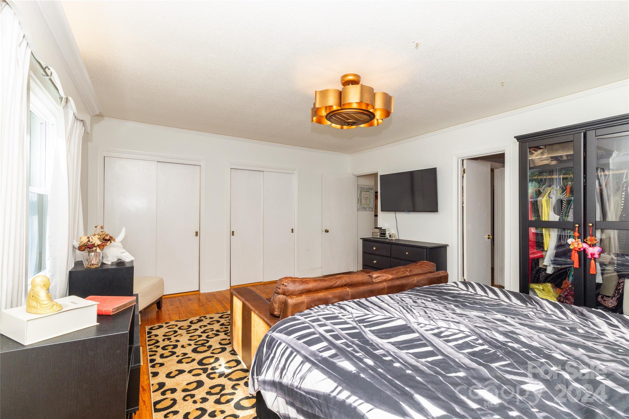 Country Club Estates - Residential