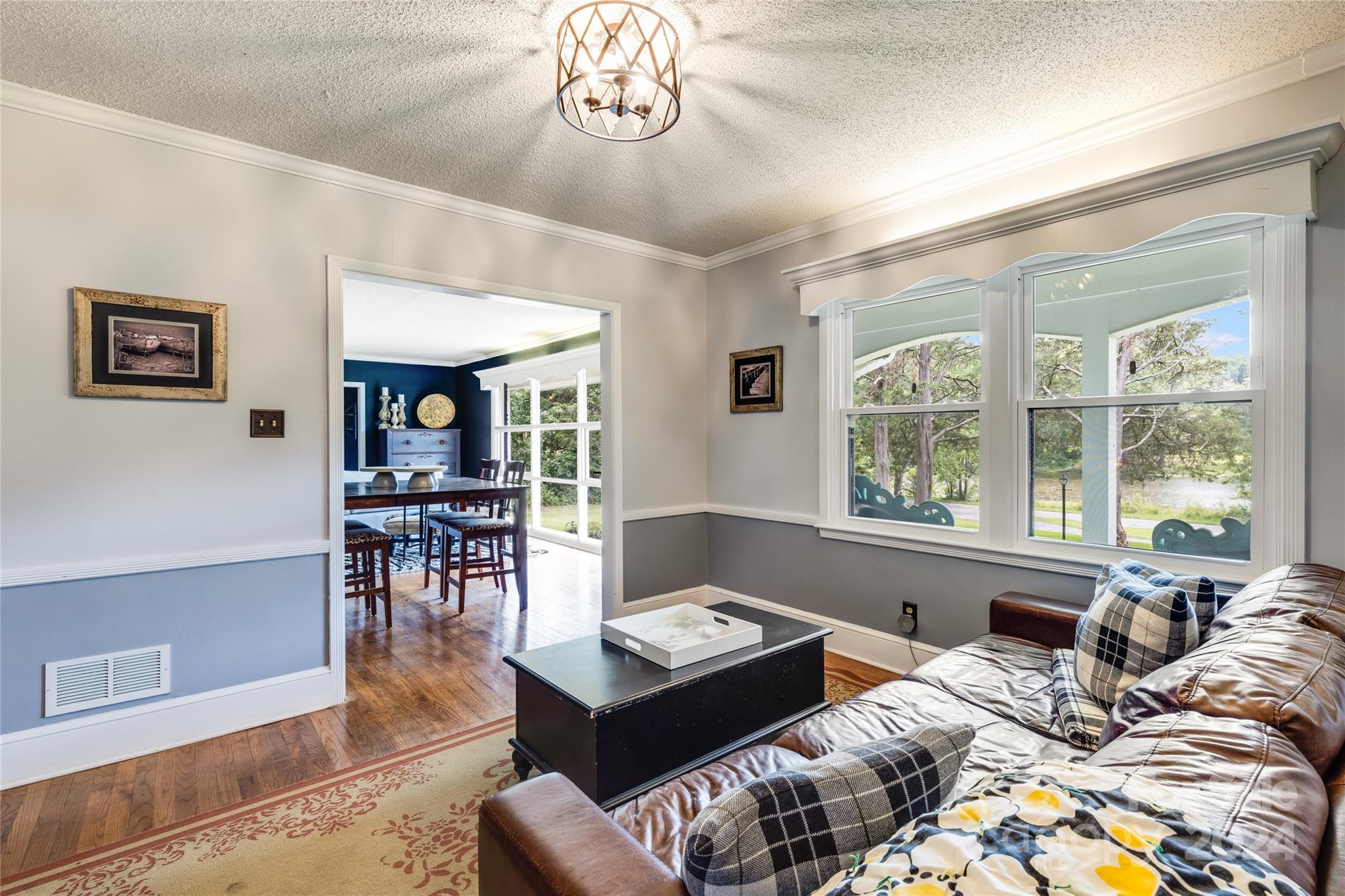 Country Club Estates - Residential