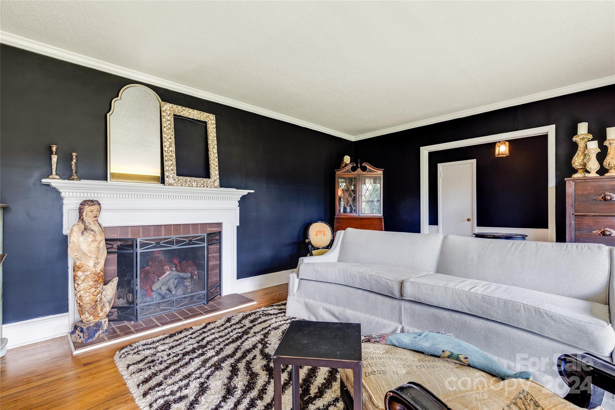 Country Club Estates - Residential