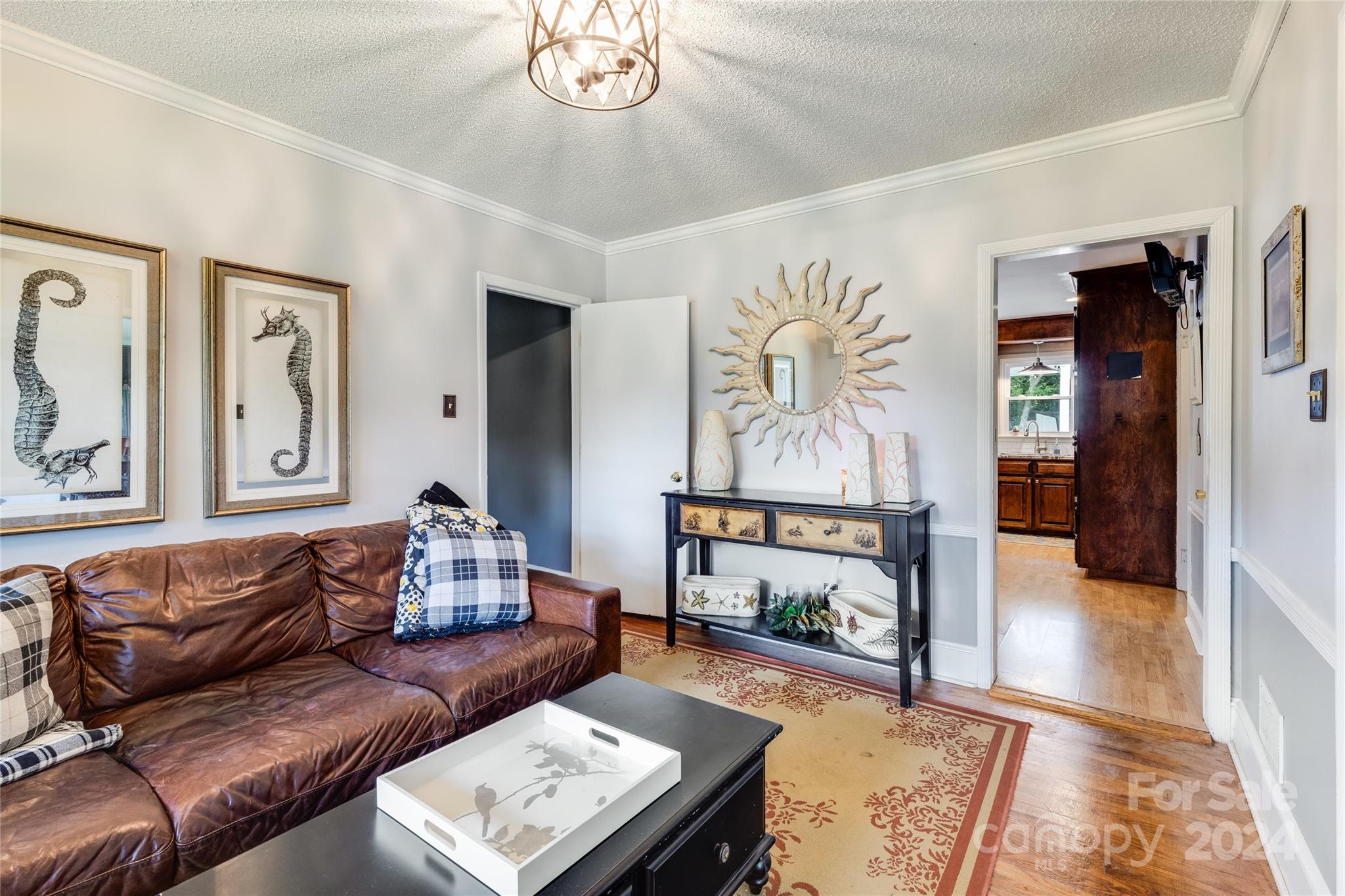 Country Club Estates - Residential