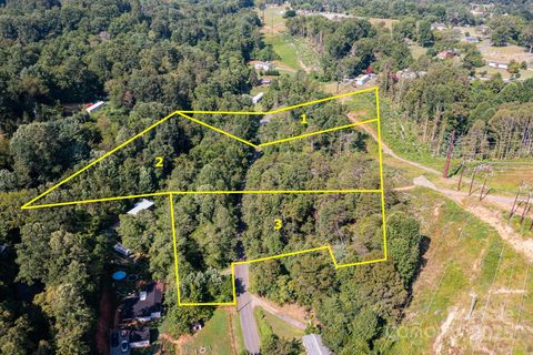 Photo of 99999 Flynn Branch Road #3, Asheville, NC 28804 (MLS # 4288021)