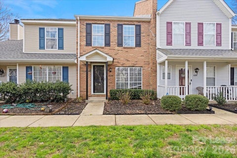 Photo of 8289 Golf Ridge Drive, Charlotte, NC 28277 (MLS # 4421437)