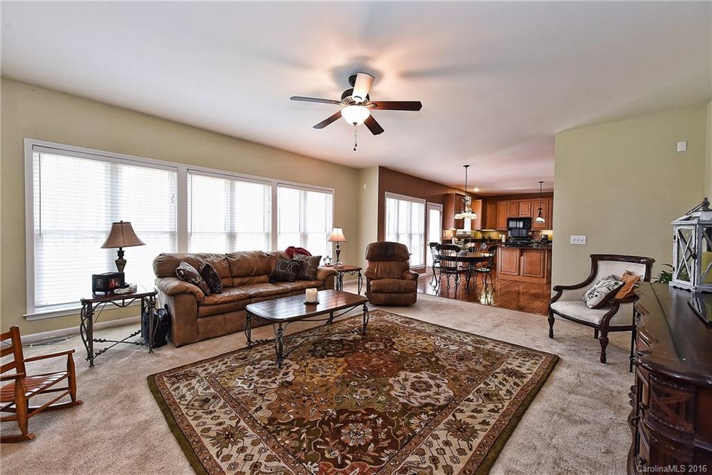 Mt Isle Harbor - Residential