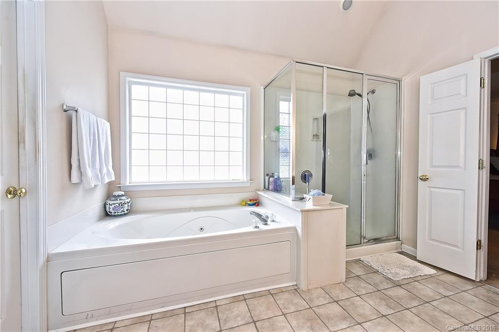 Mt Isle Harbor - Residential