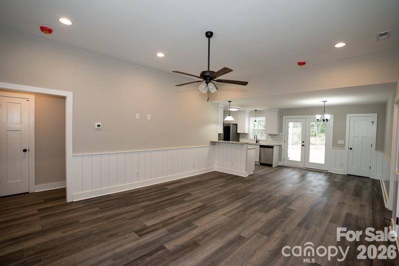 1460 N Jackson Street