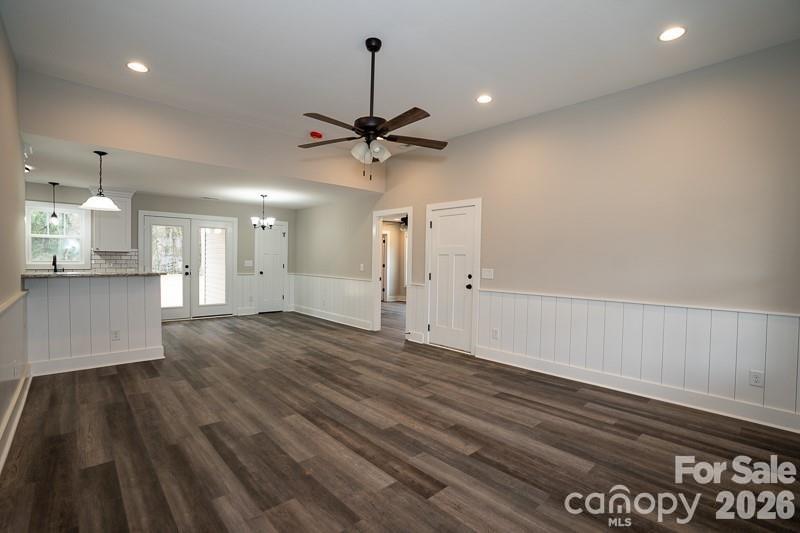 1460 N Jackson Street