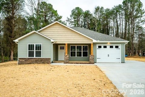 Photo of 1460 N Jackson Street, Salisbury, NC 28144 (MLS # 4337949)