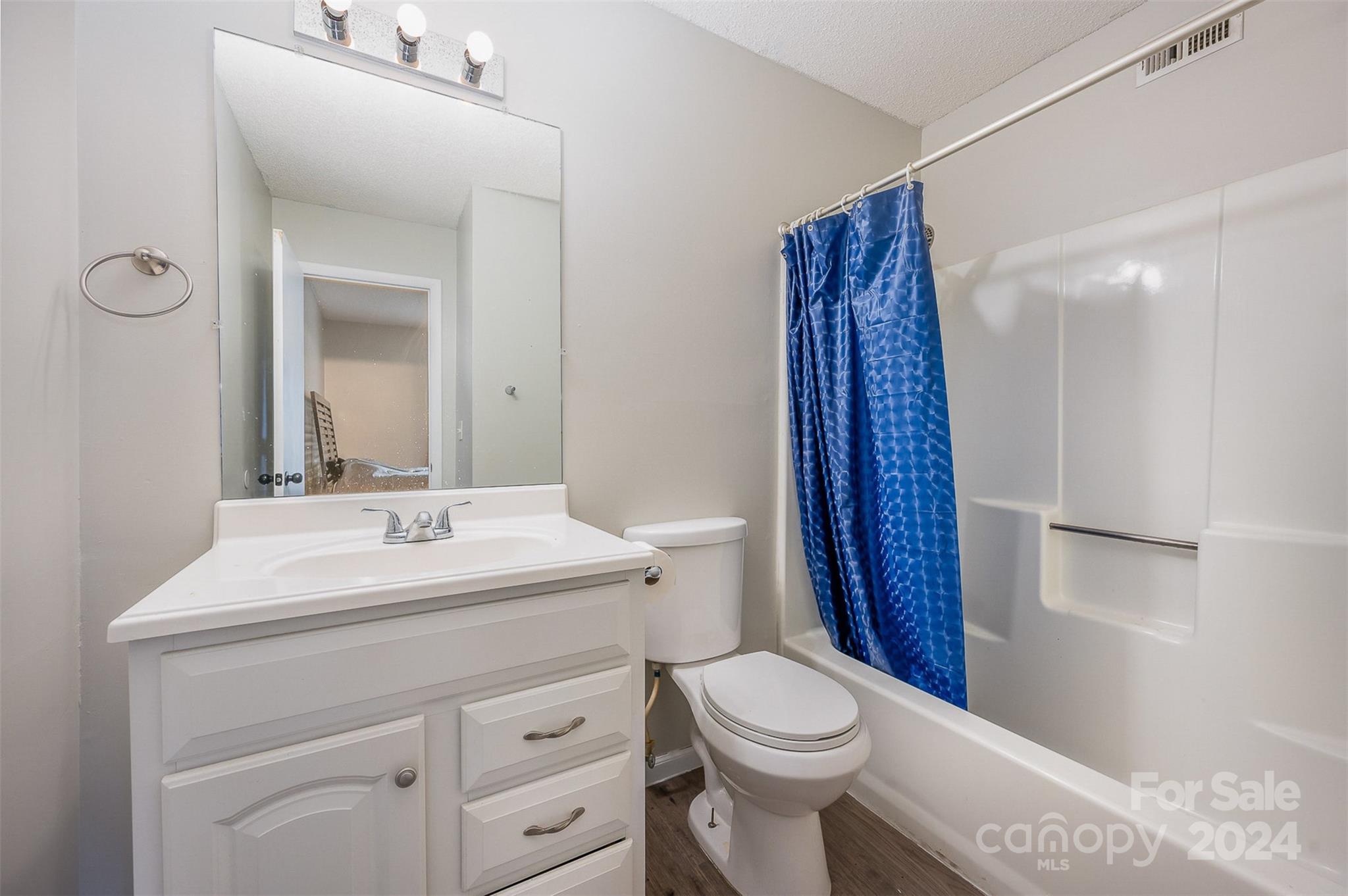 Eagles Landing - Residential