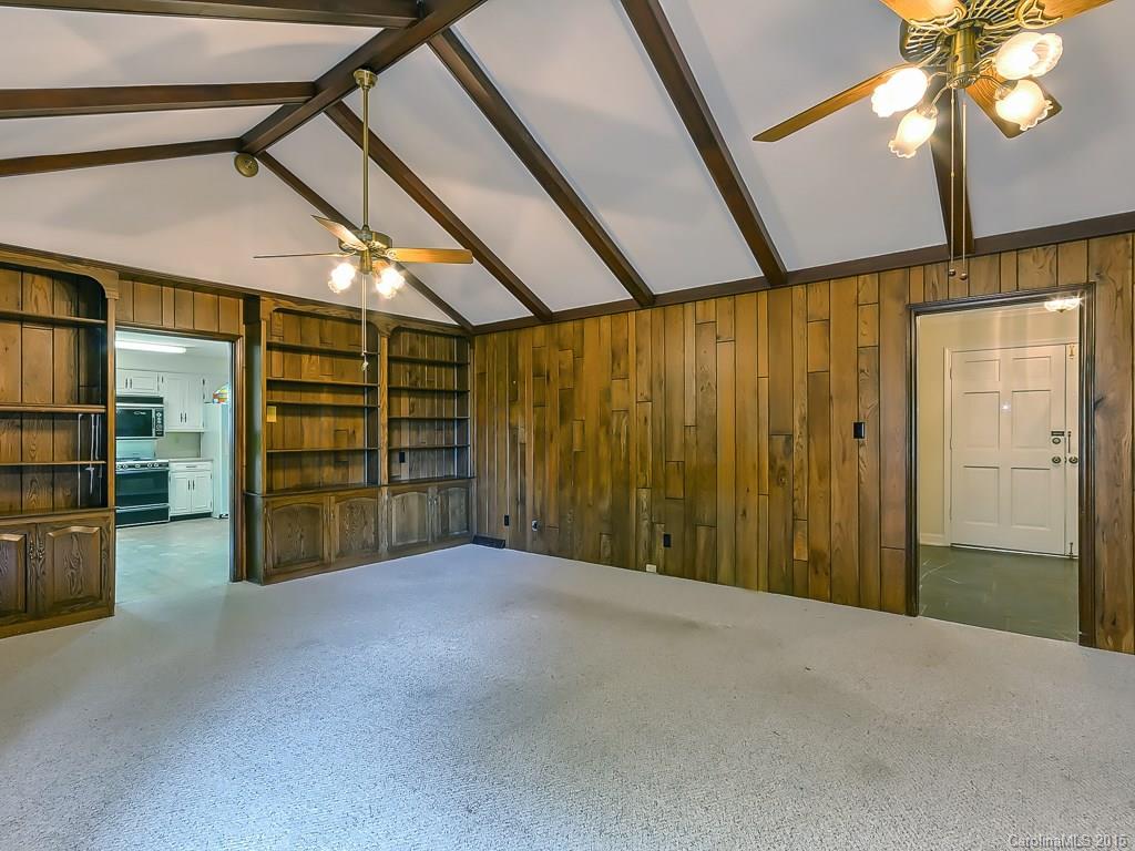 Pine Lake Estates - Residential