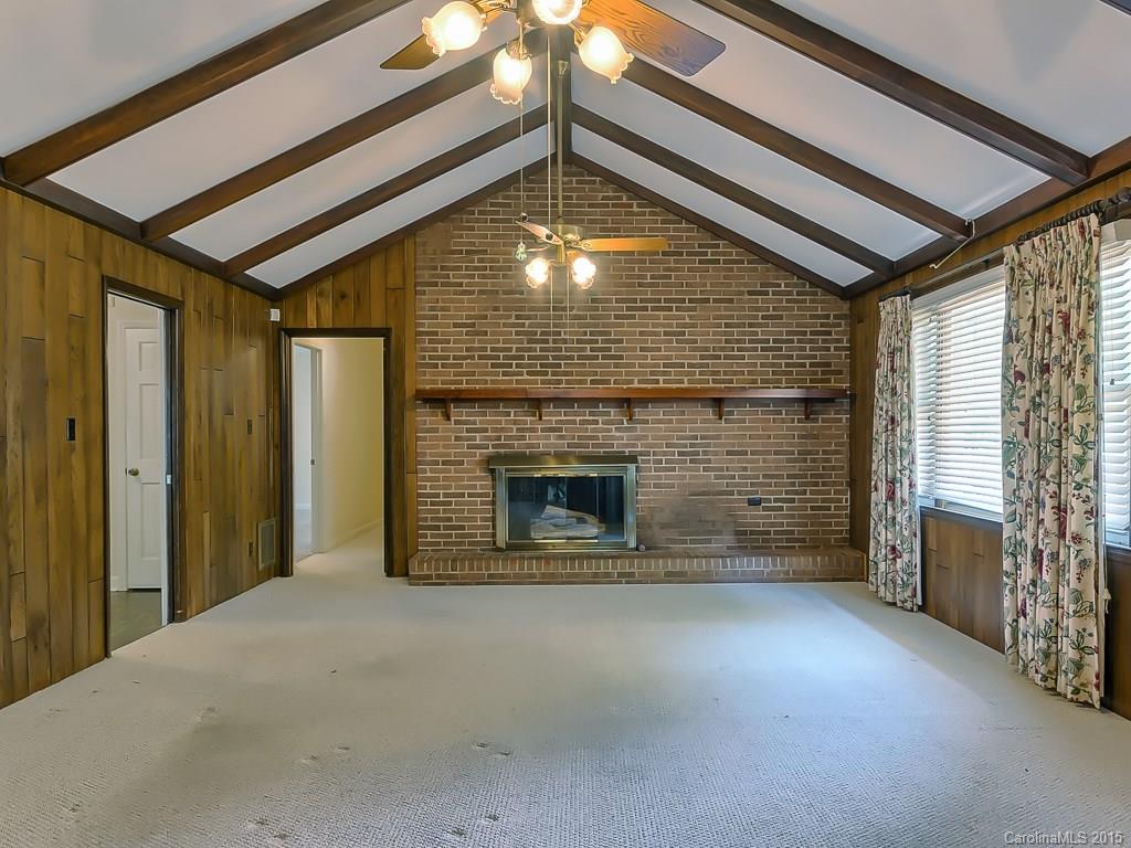 Pine Lake Estates - Residential