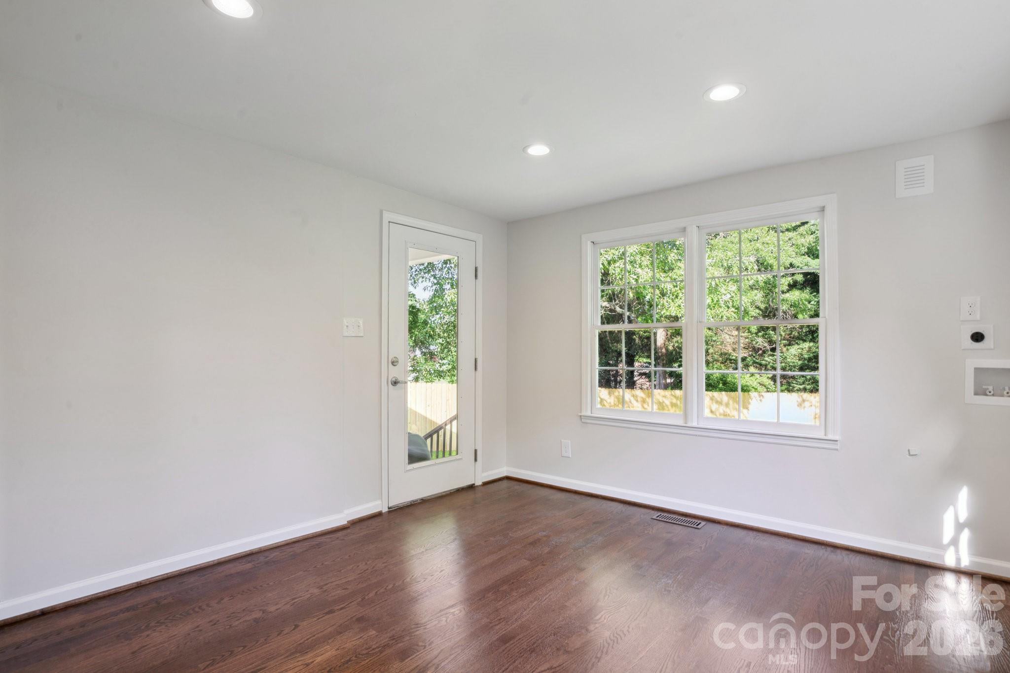 Montclaire - Residential