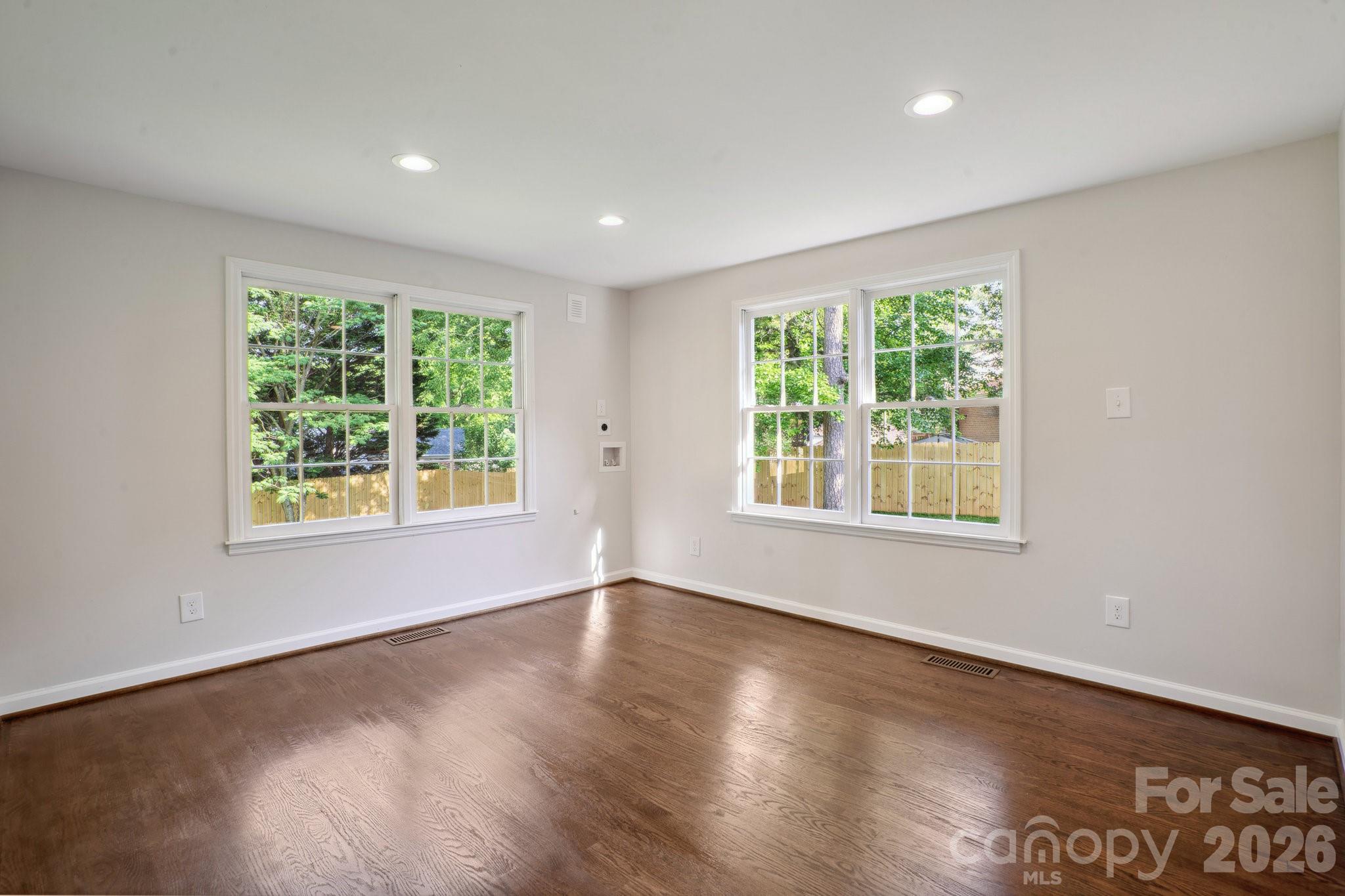 Montclaire - Residential