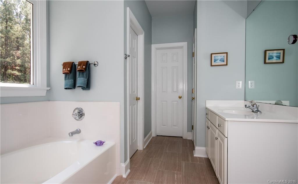 The Harbour at the Pointe - Residential