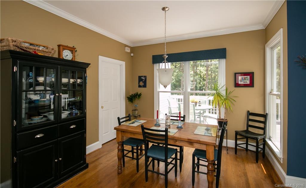 The Harbour at the Pointe - Residential