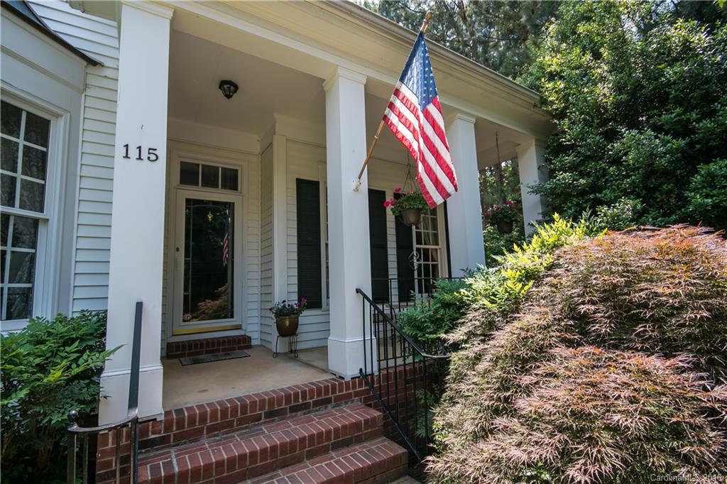 The Harbour at the Pointe - Residential