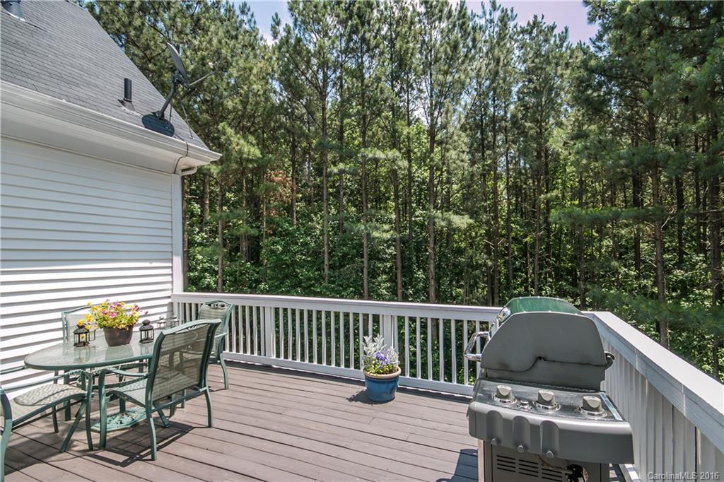 The Harbour at the Pointe - Residential