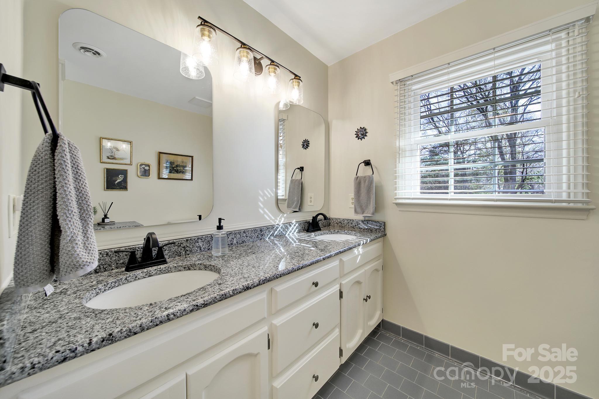 Shiland Hills - Residential