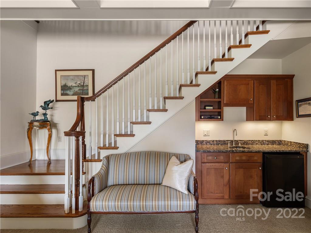 The Cliffs at Walnut Cove - Residential