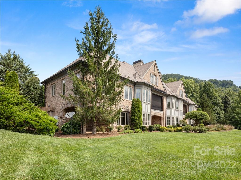 The Cliffs at Walnut Cove - Residential