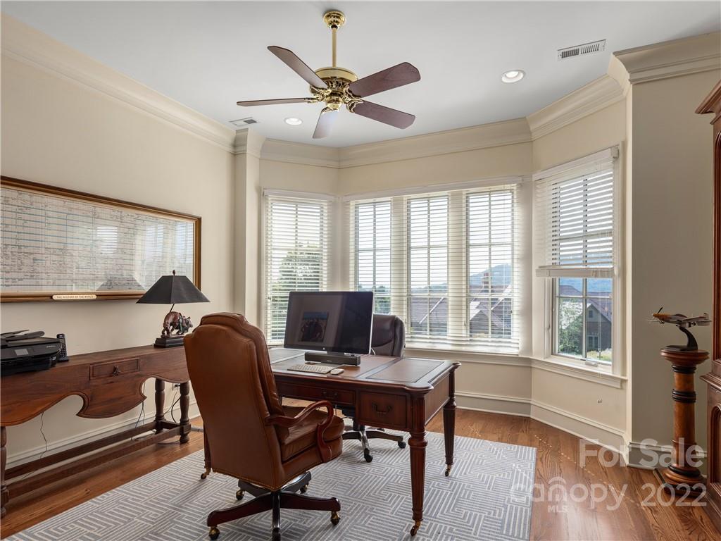 The Cliffs at Walnut Cove - Residential