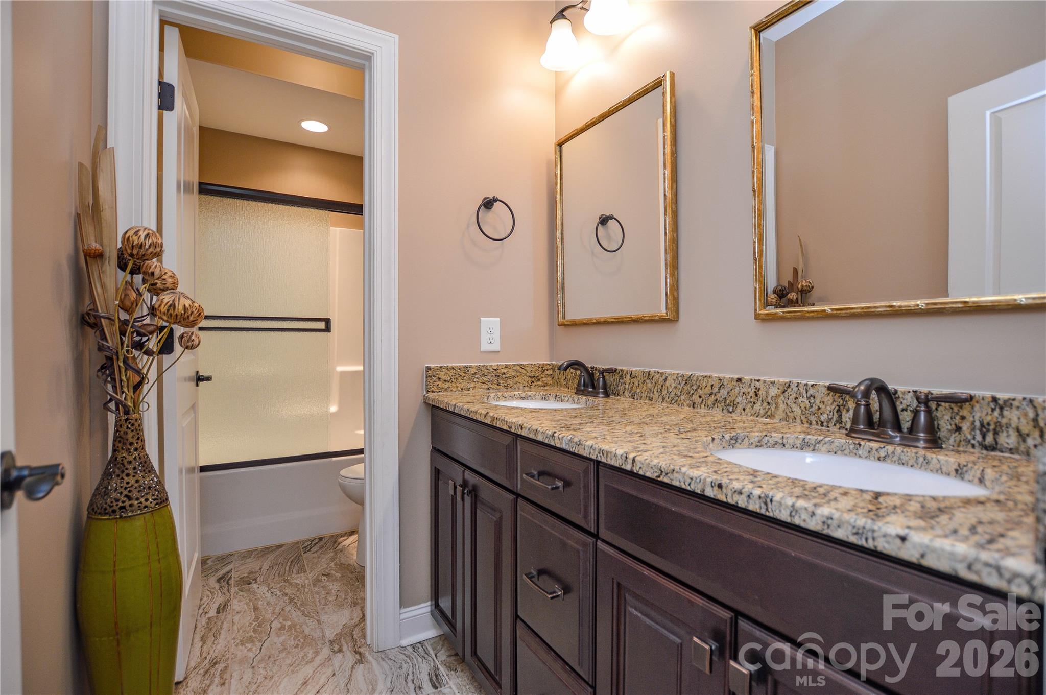 The Palisades - Residential