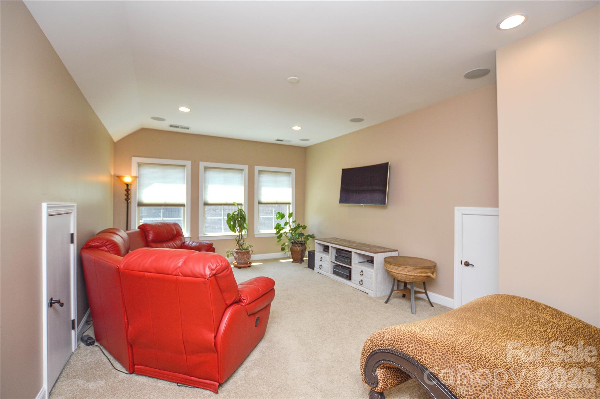 The Palisades - Residential