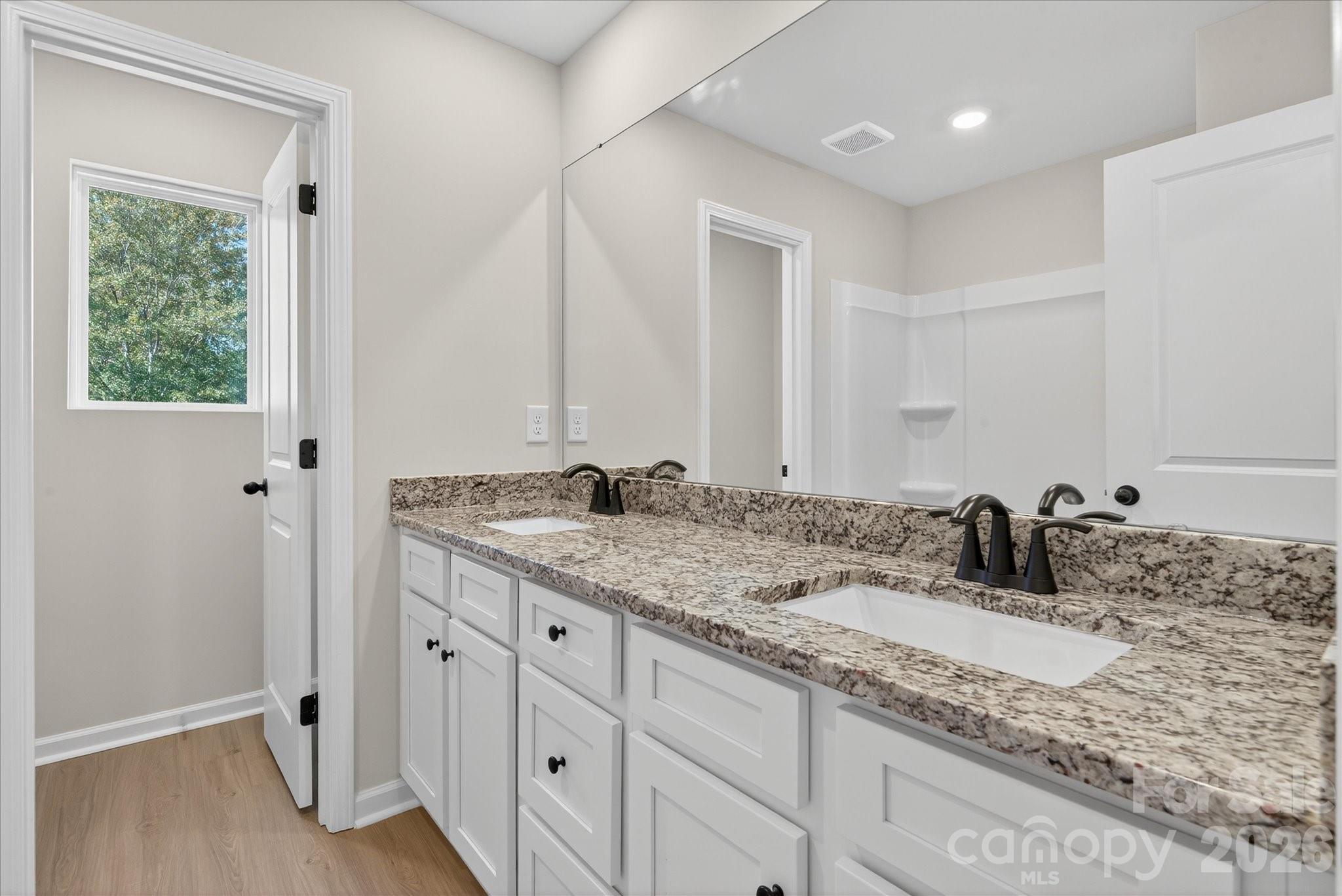 Knights Bridge - Residential