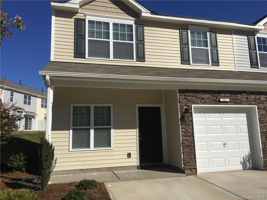 New end unit three bedroom townhome in the heart of Lake Wylie available for rent immediately.  The townhome features hard wood floors on the first floor, granite kitchen counters and stainless appliances, great room with fireplace, backyard patio, and attached one car garage.  All three bedrooms are located on the second floor.  Access to the community pool included.