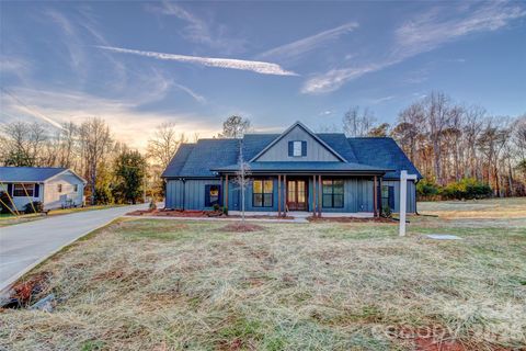 318 Harbor View Drive 45 Cherryville NC 28021