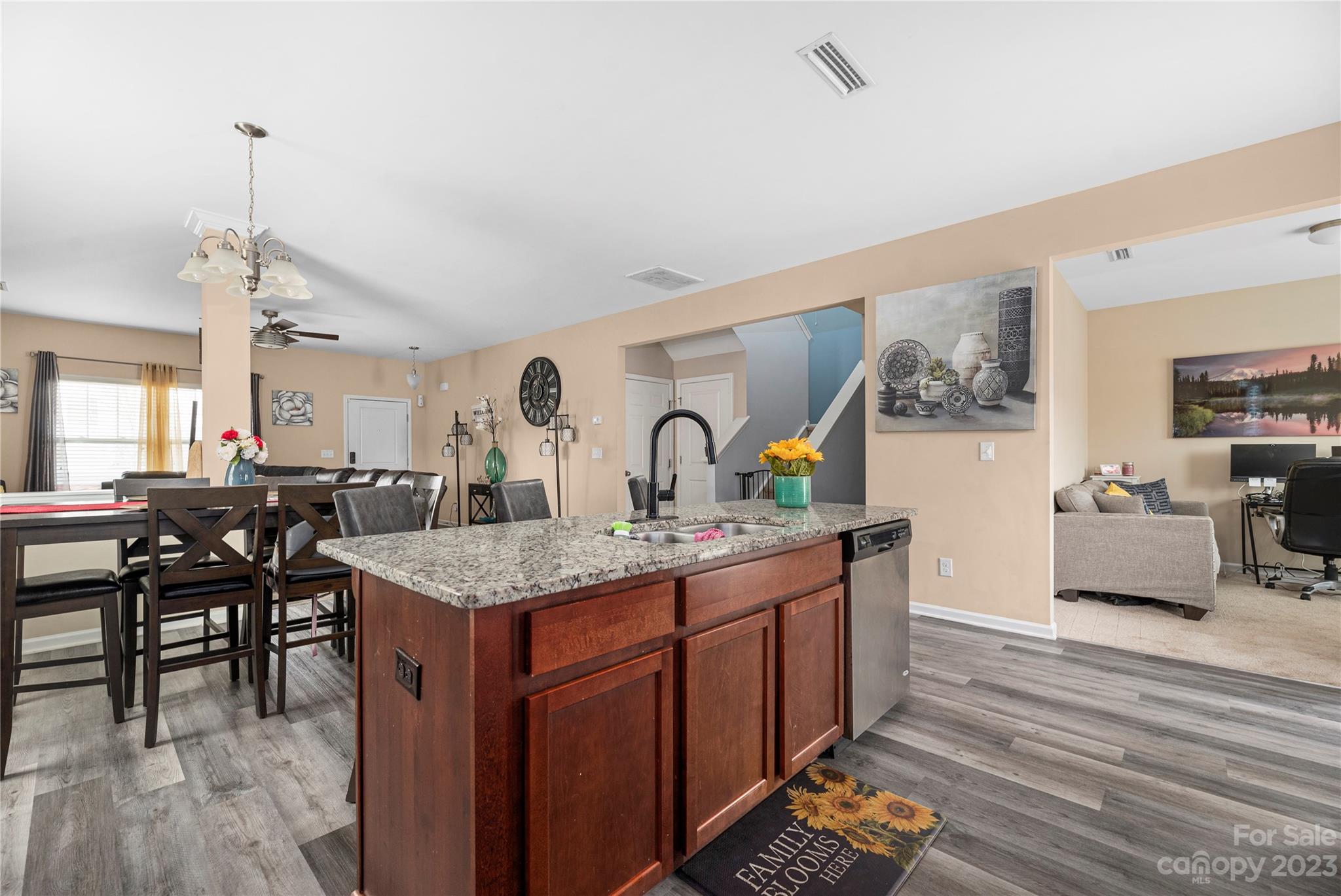 The Oaks Of Landis - Residential