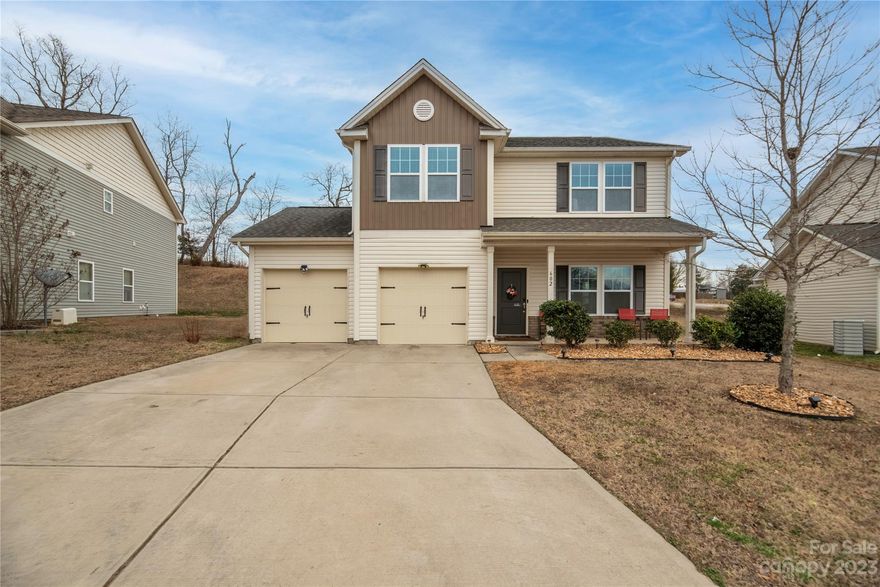 Check out this charming 3 bedroom 2.5 bath home located in The Oaks of Landis. This home features new vinyl plank flooring on the main level, creating a modern and stylish atmosphere. The first floor boasts a spacious living room, dining room, and kitchen with a large island, perfect for entertaining guests. Additionally, there is an office space, providing a convenient area for work or study. Upstairs, you will find the luxurious owners suite, along with two additional bedrooms, a laundry room, and a versatile loft area. Don't miss the opportunity to make this your dream home!