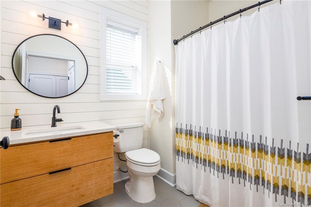 NORTHSTONE - Residential