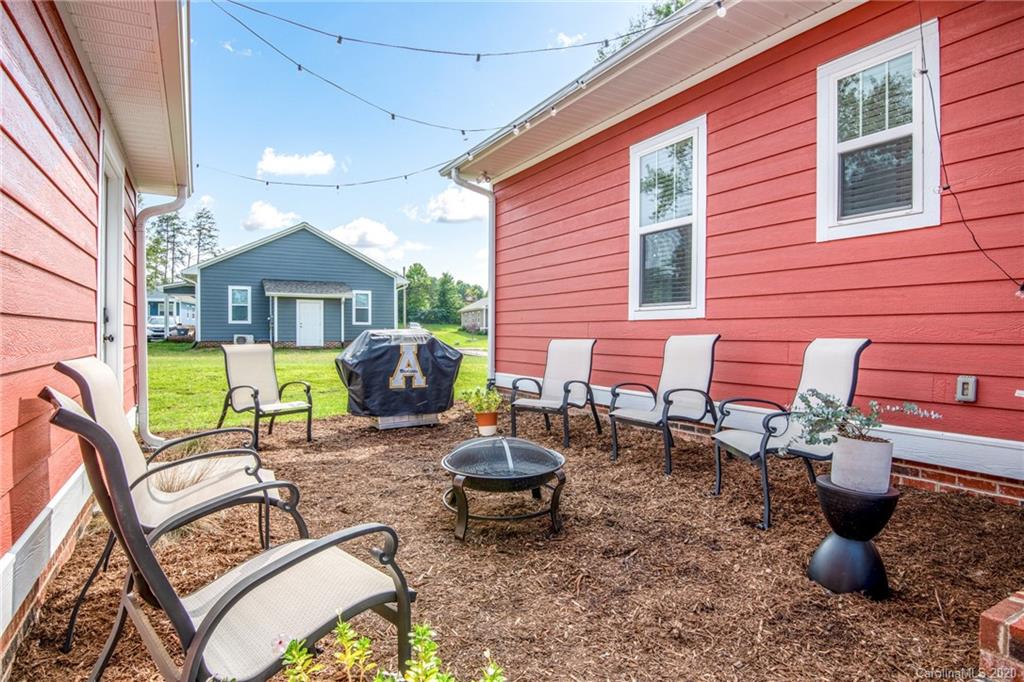 NORTHSTONE - Residential